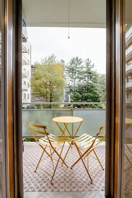 Luxury 1 Bedroom Apartment, Close To San Siro, Fiera And 10 Min Metro To Duomo Milano Appartamento