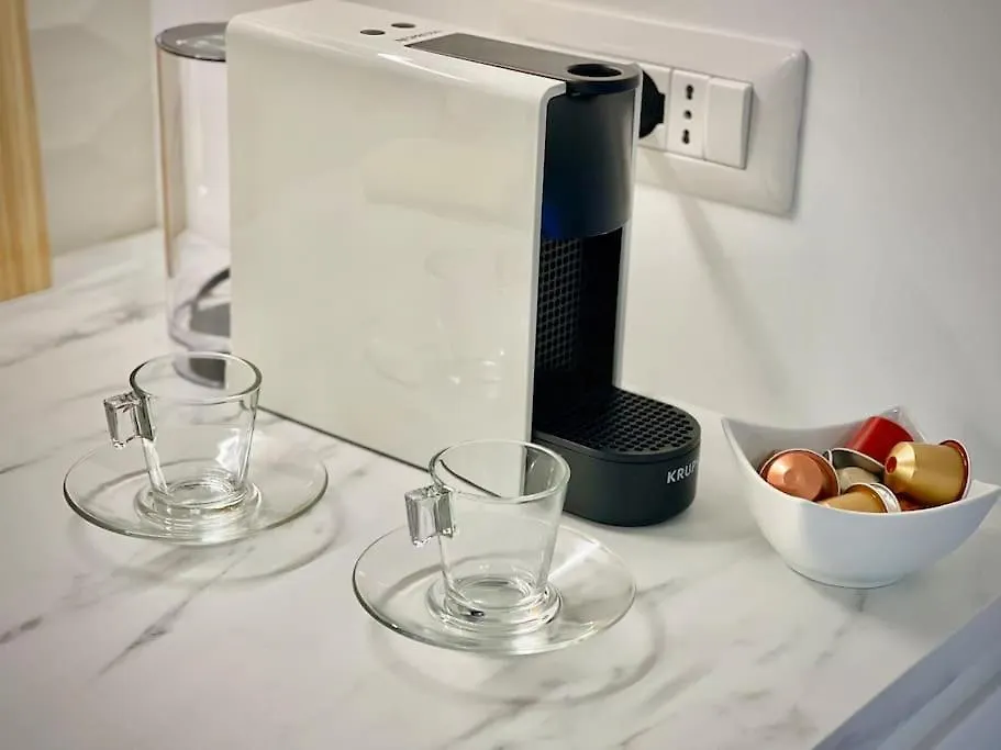 Luxury 1 Bedroom Apartment, Close To San Siro, Fiera And 10 Min Metro To Duomo Milano 0*,
