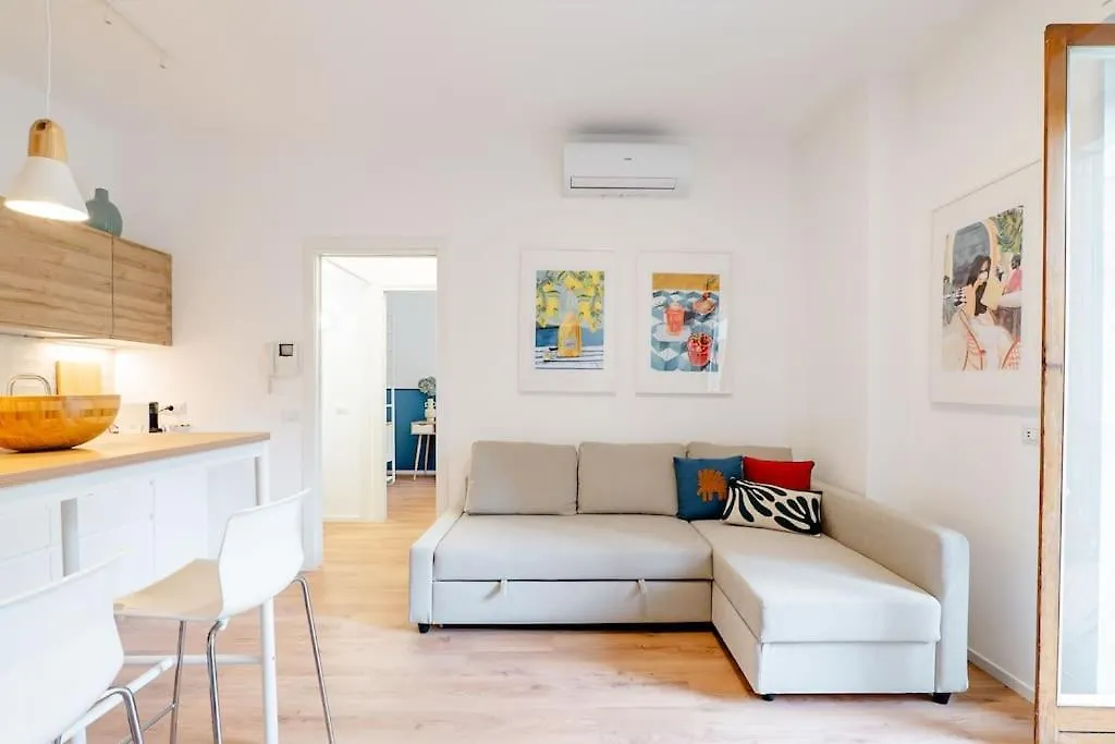 Luxury 1 Bedroom Apartment, Close To San Siro, Fiera And 10 Min Metro To Duomo Milano Appartamento