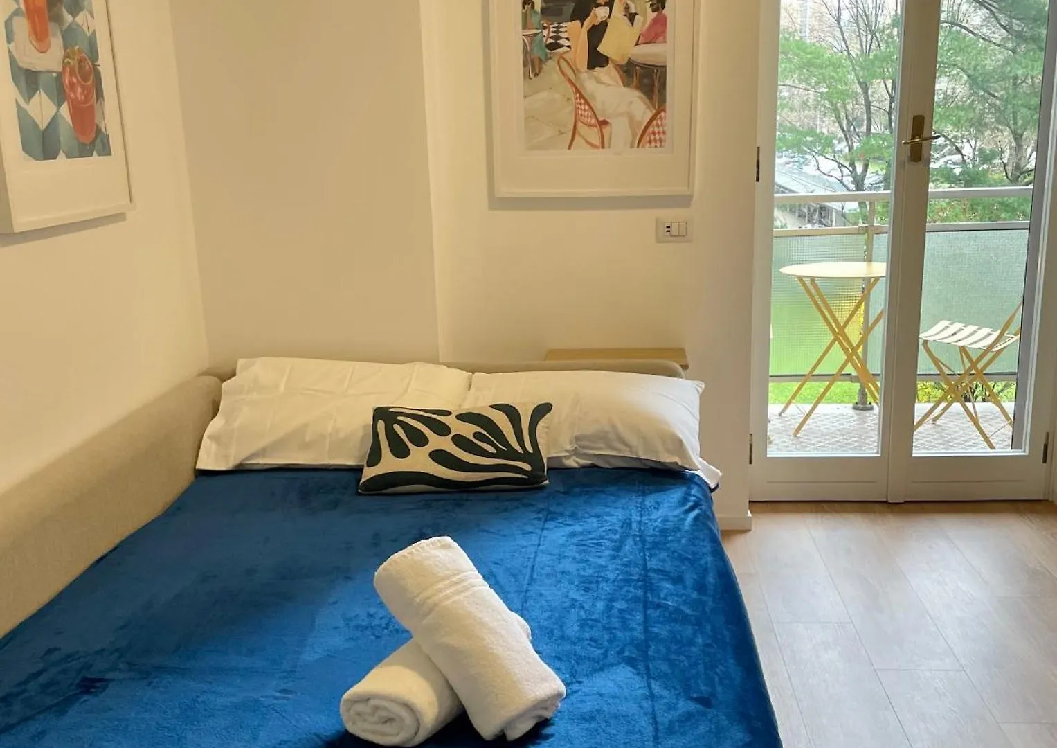 Appartamento Luxury 1 Bedroom Apartment, Close To San Siro, Fiera And 10 Min Metro To Duomo Milano