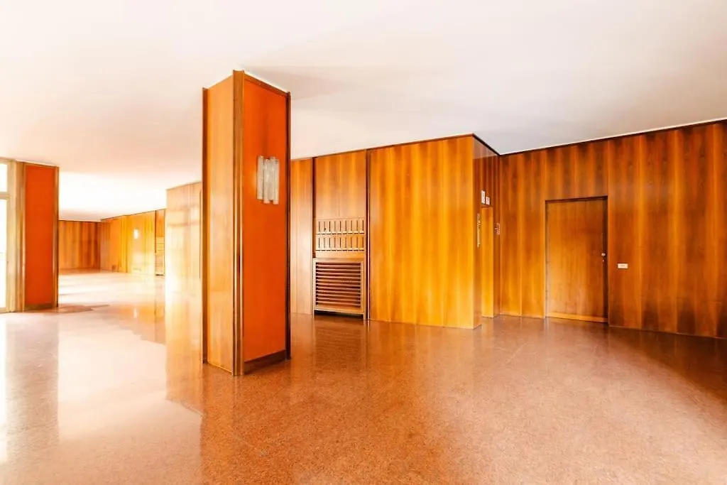 Luxury 1 Bedroom Apartment, Close To San Siro, Fiera And 10 Min Metro To Duomo Milan Italy